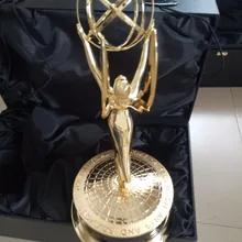 В натуральную величину 39 см настоящие 1:1 награды Emmy Academy заслуги металлический трофей один день доставки