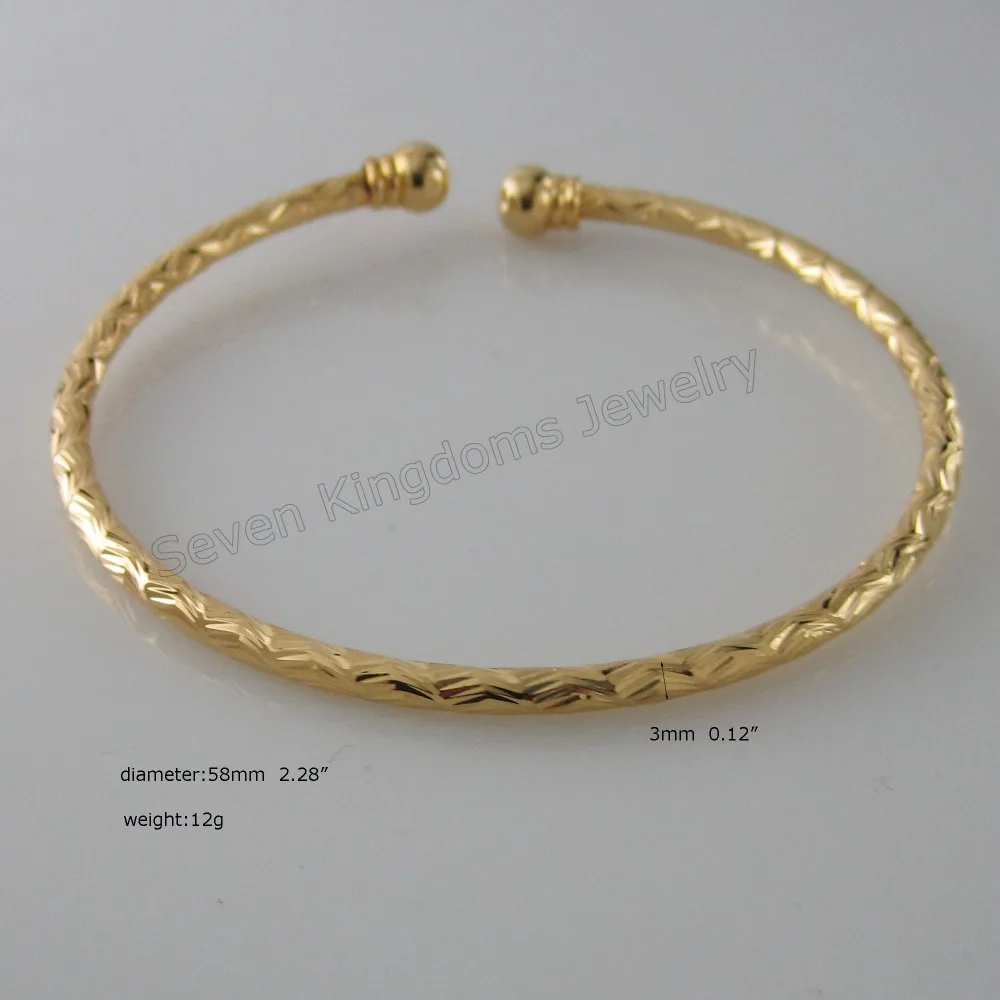 

MIN ORDER 10$ / GREAT CARVED SURFACE 5 STYLES - YELLOW GOLD GP DIAMETER ABOUT 2.36" OPENED BANGLE WIDTH 3MM 0.12"