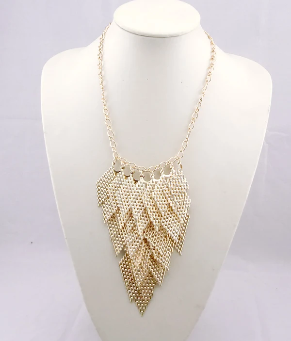 Wholesale or Retail- wholesale fashion Style Geometric ceystal-shaped hollow out necklace | Украшения и аксессуары