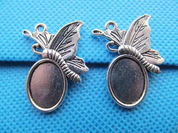 

50pcs Antique Silver tone/Antique Bronze Dragonfly Oval Base Setting Tray Bezel Pendant Charm/Finding,Fit 10mmx14mm Cabochon