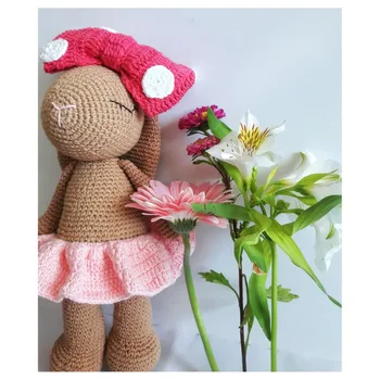 

crochet toys amigurumi rattle hair model number SQ0025