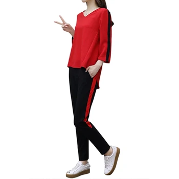 

Casual Women Set Three Quarter Polyester T-shirts and Ankle-Length Pants Twinset Loose Fitting Sportswear