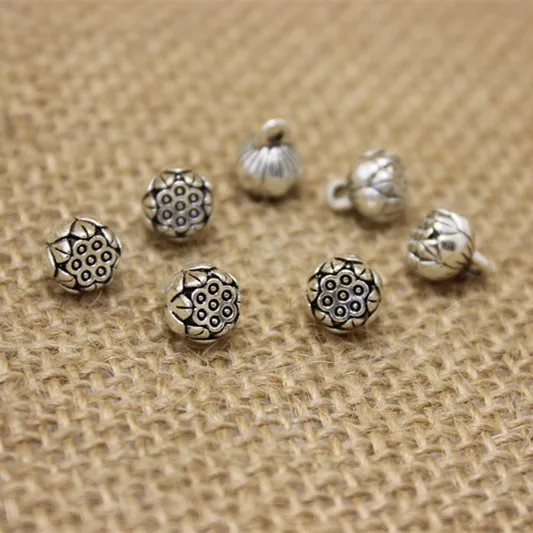 

PULCHRITUDE 50pcs/lot lotus Charm Round Pendants 6*8mm Antique Silver charm metal Jewelry Components And Findings