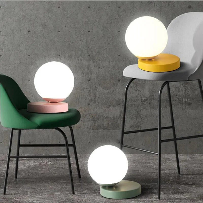 Personality simple creative Nordic children bedroom bedside lamp