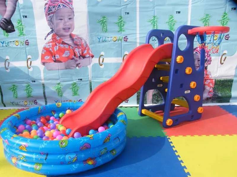 plastic indoor playset