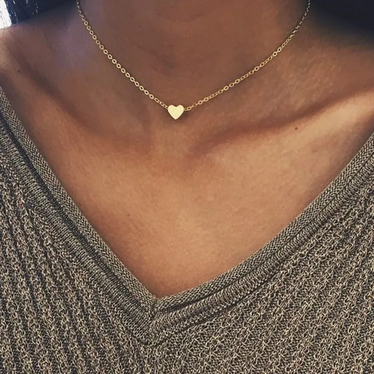 

2018 New Tiny Heart Necklace for Women Ethnic Bohemian Choker Necklace Gold Silver Color Chain Heart Shape Pendant Necklace Gift