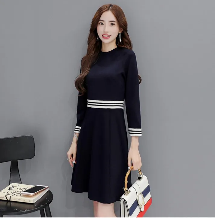 

2019 New Spring Summer Women Round Neck Fashion Black and White Striped Long Sleeve Straight Plus Size Casual Dress