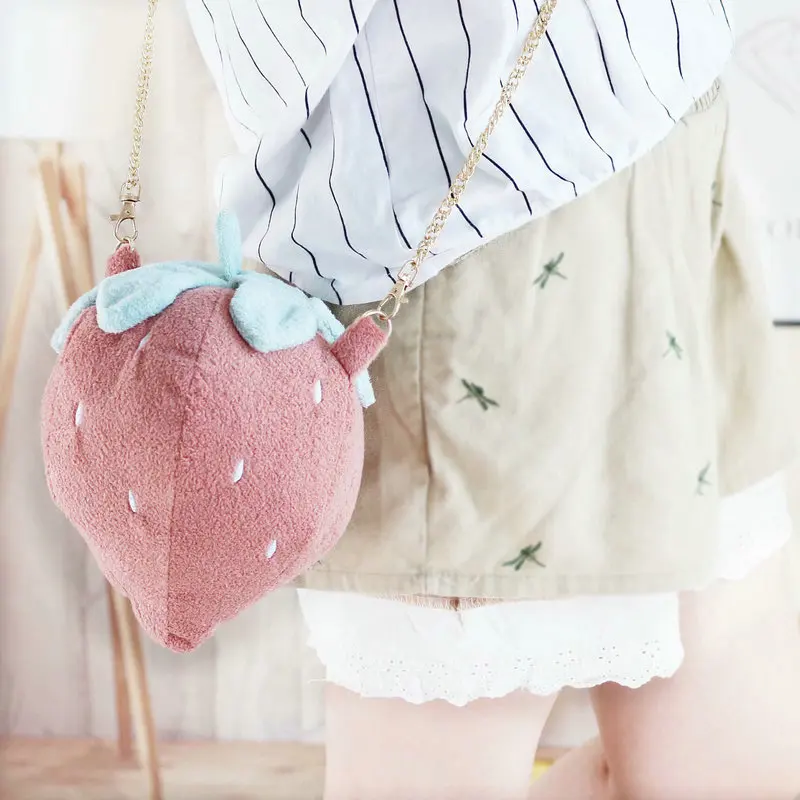 25cm Cute Strawberry Plush Fruit Bag Plush Backpacks Beautiful Cushion Baby Bed Decoration Kids Gir
