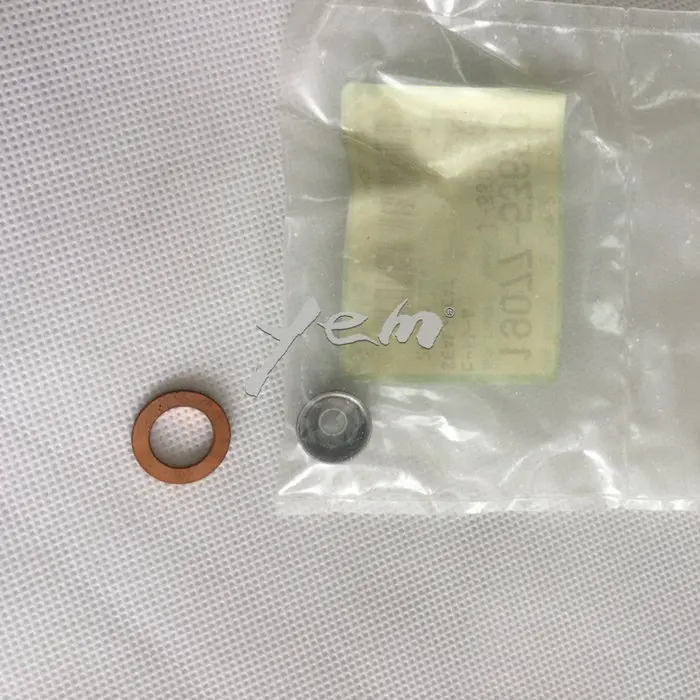 LUQING Parts Fuel Injector 16032-53000 16032-53900 for Kubota D905 V1305 V1505 D1105 D1005 V1205 B1700D B2400D F2400 LUQING Parts Fuel Injector 16032-53000 16032-53900 for Kubota D905 V1305 V1505 D1105 D1005 V1205 B1700D B2400D F2400