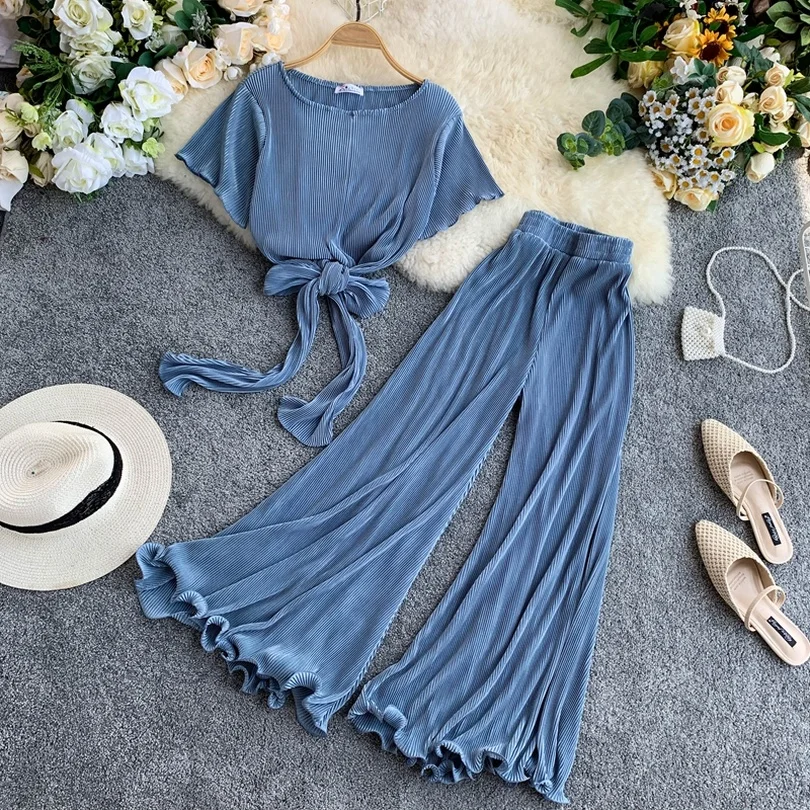 

TYHRU Solid T-shirt Trouser Women 2 Piece Set Bat Sleeve Loose Lace-up Tops Elastic High Waist Ruffles Hem Wide Leg Pants Suits