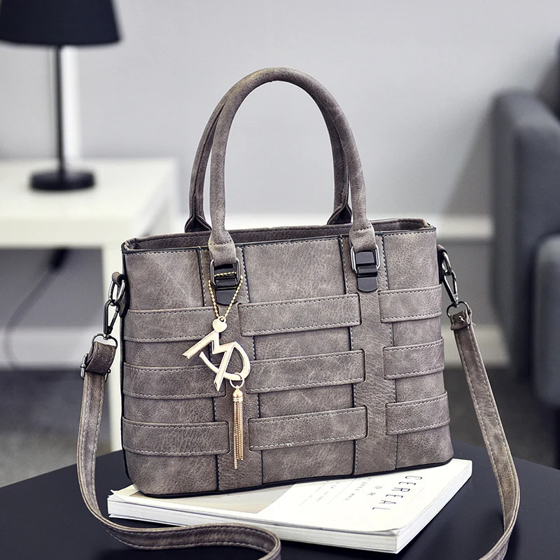 women bag  (1)
