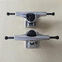 2016 Skateboard Parts Middle Hollow Type Trucks Skateboard 5.25″ Blank Silver Color Skate Trucks Aluminum Trucks De Skate