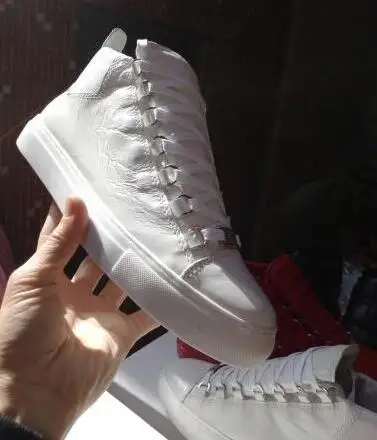 

2017 Hot Sale New Fashion Arena Round Toe Lace-Up Solid Men Casual Black White Top Leather Spring Autumn Men Shoes High Quality