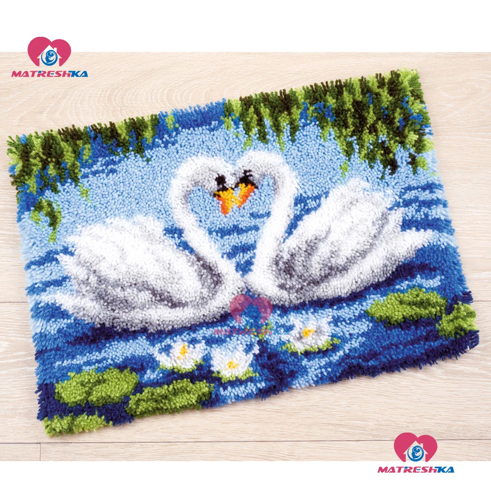 

Hot diy Latch Hook Rug Kits by Needlework diy Unfinished Handmade Crocheting Rug Yarn Cushion Mat Swan diy Carpet Rug home decor