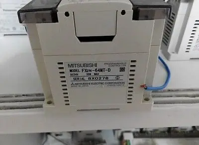 1 ШТ. Используется М + PLC FX2N-64MT-D # ZL02