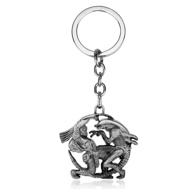 Aliens V Predator Double AVP Keychain 3D Game Alien Queen Pendant Keyring Holder  Lavae Prometheus Men Jewelry Souvenir