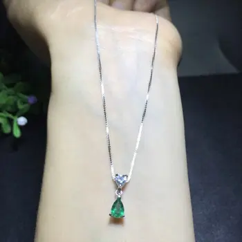 

Qi Xuan_Fashion Jewelry_Colombian Green Stone Heart Necklaces_S925 Solid Silver Pendant Necklaces_Factory Directly Sales