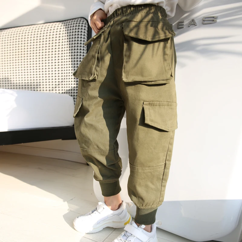 

Baby girl plus velvet pants 2019 winter new children's clothing port wind Korean casual loose tooling beam feet pants tide