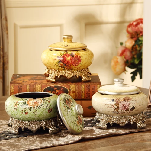 Continental retro ashtray lid with large fashion jewelry jewelry ornaments gift boxed ceramic