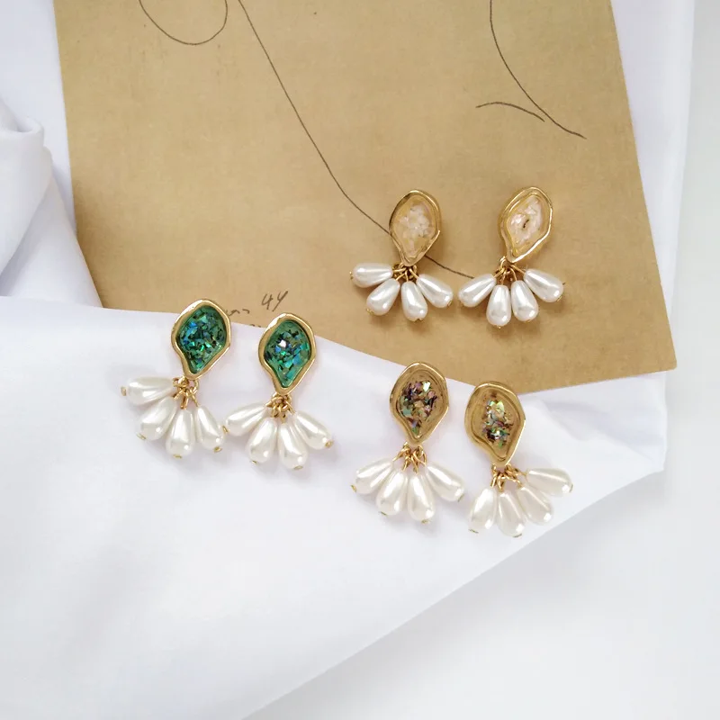 

Fashion Green Shiny Simulated-pearls Pendant Clip Earrings Without Piercing Geometric Vintage Hongkong Style Earrings for Women