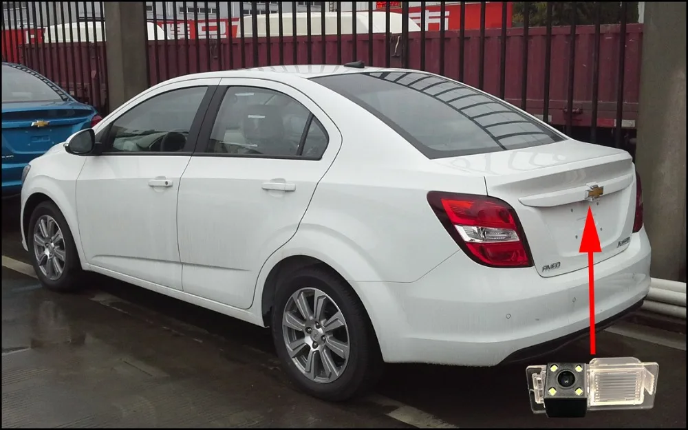 For Chevrolet Aveo T300  Sonic