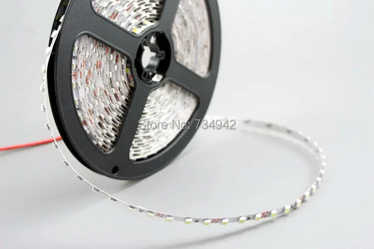

Super Slim DC 12V SMD3528 Flexible LED Strips with 600LEDs White Background