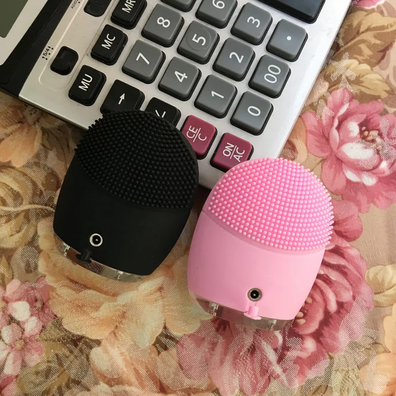 mini face cleansing brush 31