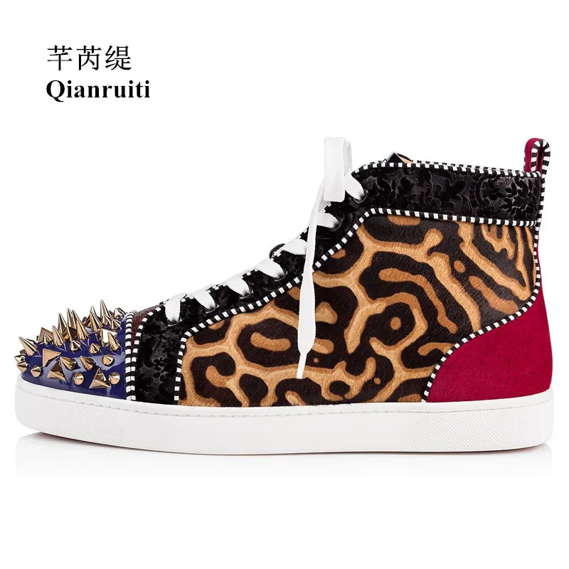 christianlouboutin-loupikpikorlato-3180660_CMA3_2_1200x1200_1530528735