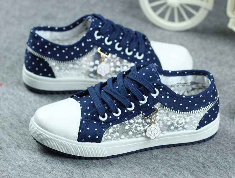 3011499318_253421888