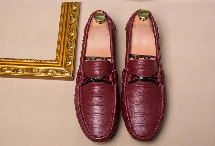 

Summer Flats Shoes Men's Moccasin Gommino genuine leather chains soft sole smart casual loafers wave dress driving shoes