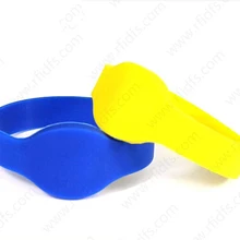 100 шт. 125 кГц TK4100 чип круговой RFID Водонепроницаемый-силиконовый браслет-повязка Нет печати