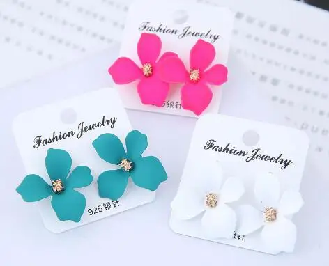 New Korean Cute Metal Flower Stud Earrings For Women Girl Fashion Big Sweet Earring Summer Daisy Jewelry Femme Brincos