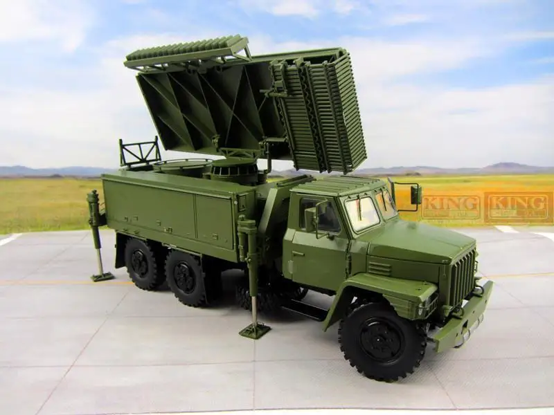 Восточная модель кроссовера red Dong Fang Hong LT665 6*6 радиолокатора пневматической