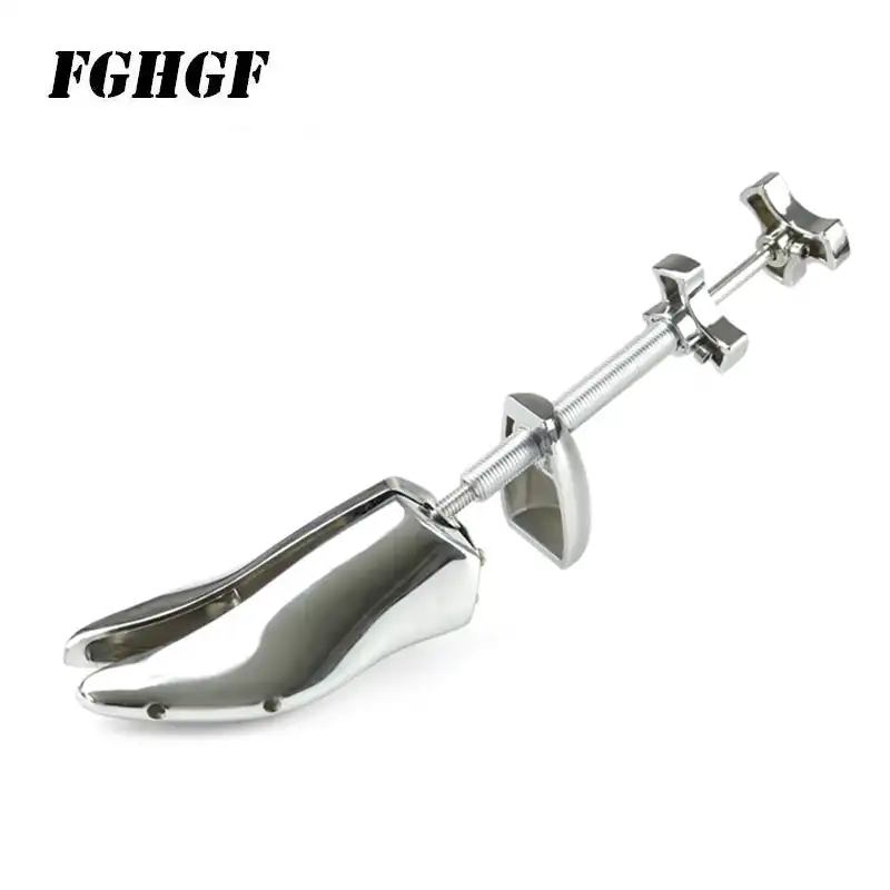 wide shoe stretcher