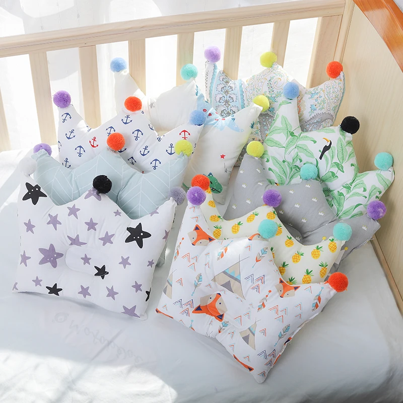 

[Simfamily]Baby Head Protection Pad Pillow Prevent Flat Head Baby Neck Nursing Infants Crown Dot Pillows Newborn Room Decoration