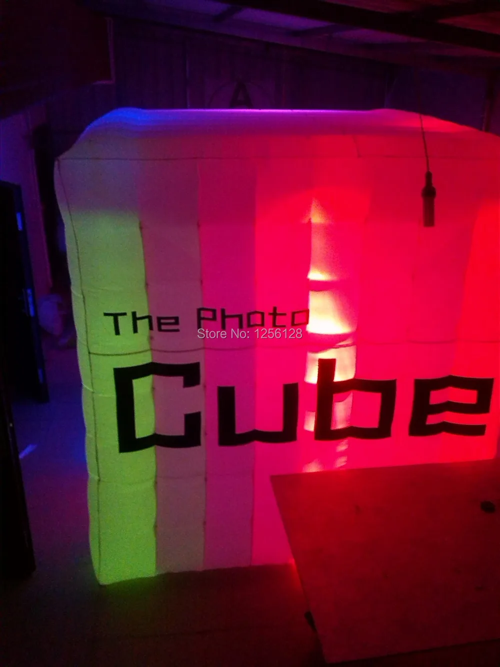 Оборудование для выставки надувная фотобудка со светодиодной подсветкой 3 двери 2,5 м x 2,5 м x 2,5 м
