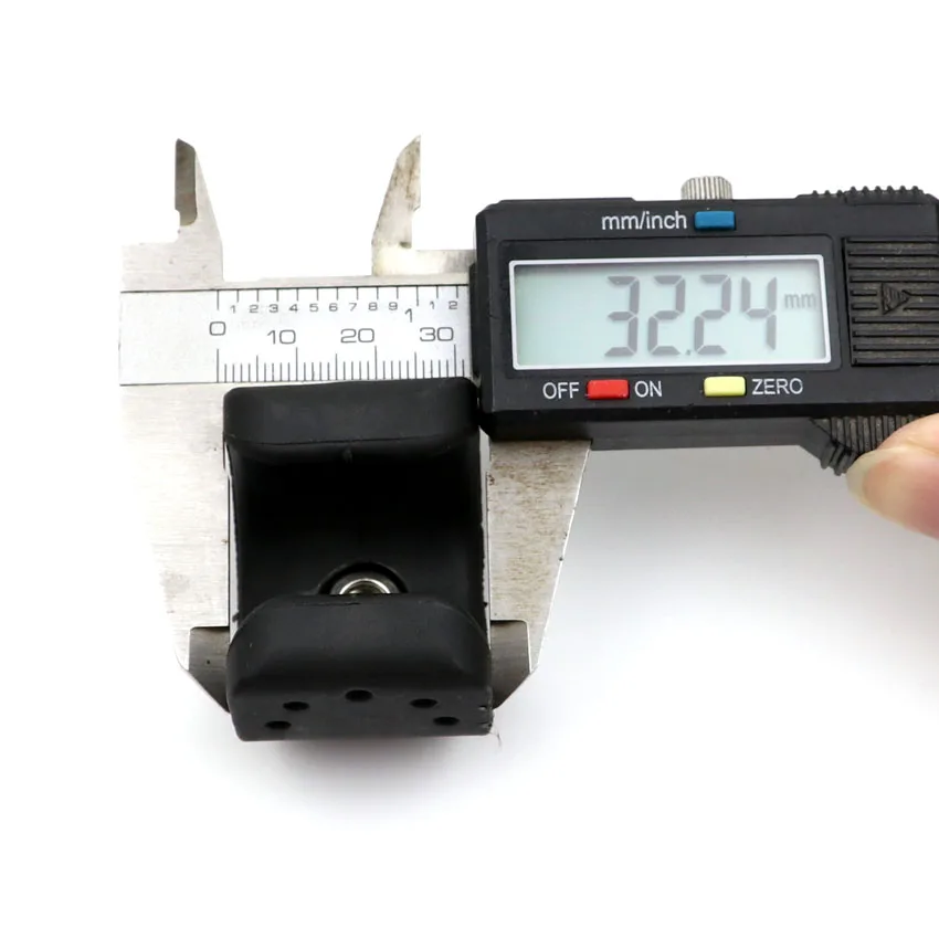 Big U Shaped Clip Mount u shaped clip mount Clamp For Tripod Monopod Diameter 30-42mm 26650 Flashlight torch Fishing Light Rubber Holder Stand
