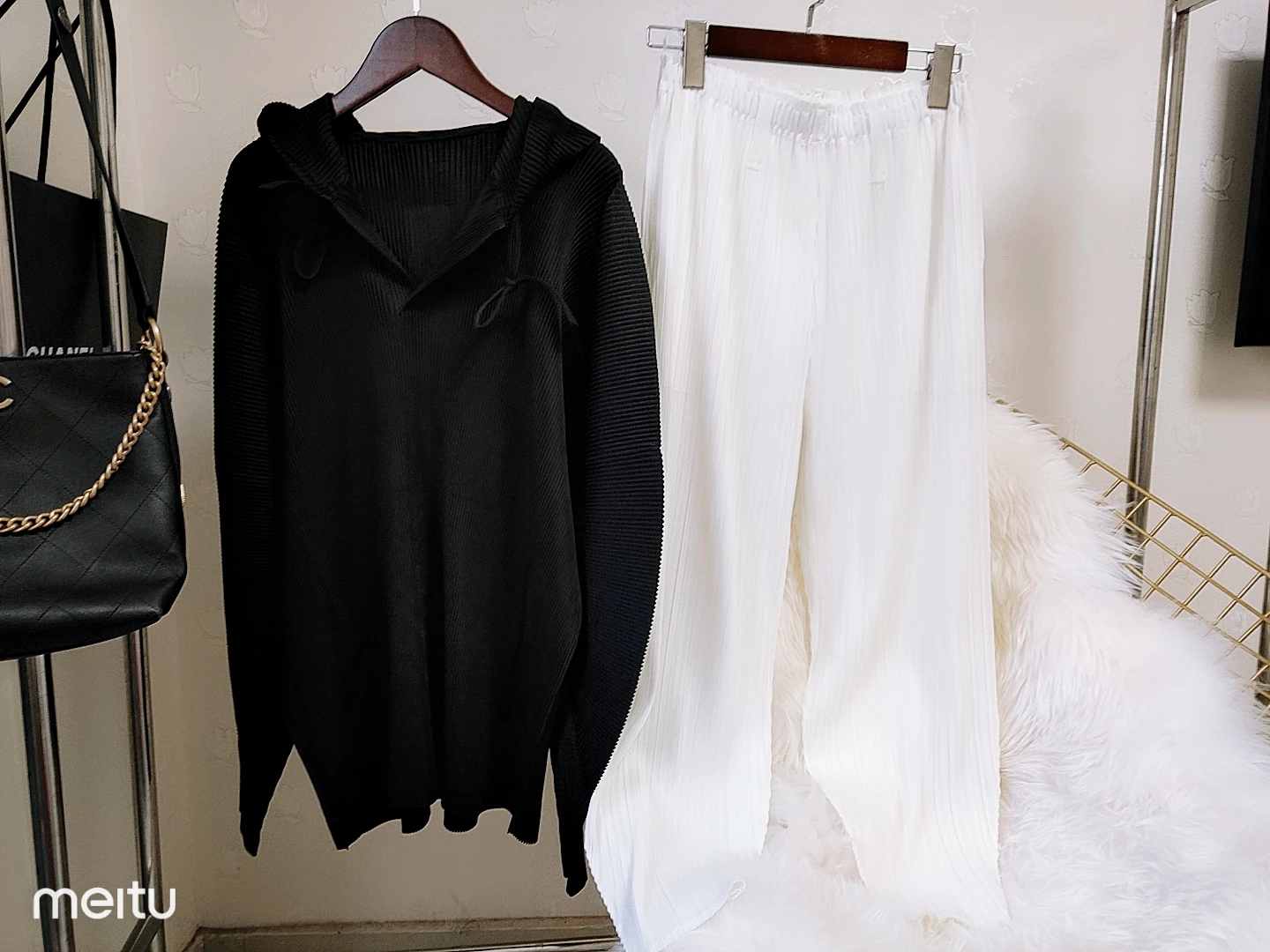 MIYAKE плиссированные новые чисто белые Складные технологии складные брюки бесплатная доставка