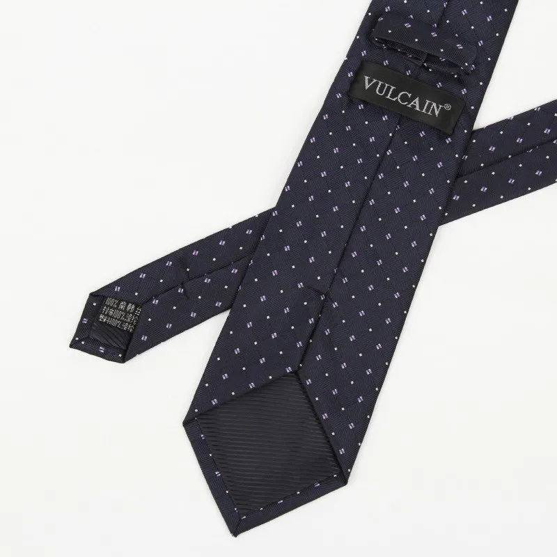 1761843904_575223173