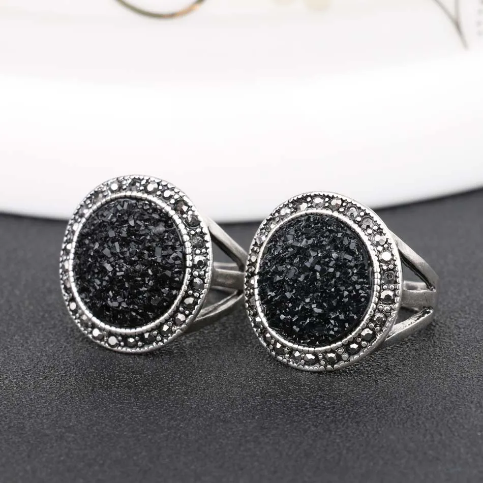 Hot 2015 Fashion Black Broken Stone Accessories Rings For Women Bohemia Silver Plated Jewelry Live To Ride Engagement RingRing