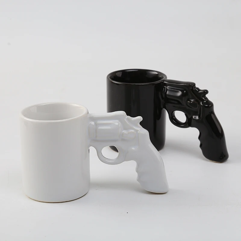 

1Pc 500ml Ceramics Cup Revolver cup Mug cup pistol shaped ceramic cup Black 100ml Travel drink Mug Revolver Office Supplies