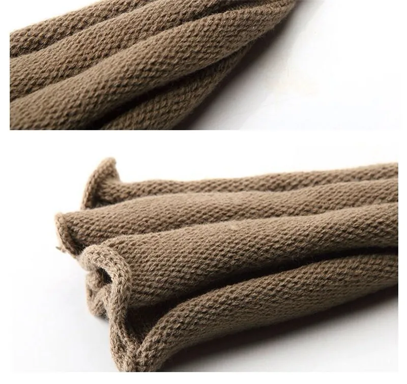 2463558722_2047765730