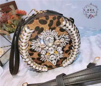 

New European luxury diamond pearl bag fashion trend Korean Baitao straddle handbag with leopard print, free delivery