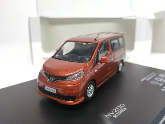 1:43 NISSAN NV200 сплав модель машинки, Diecast металлические игрушки подарок на день рождения для детей, носки для мальчиков и другие