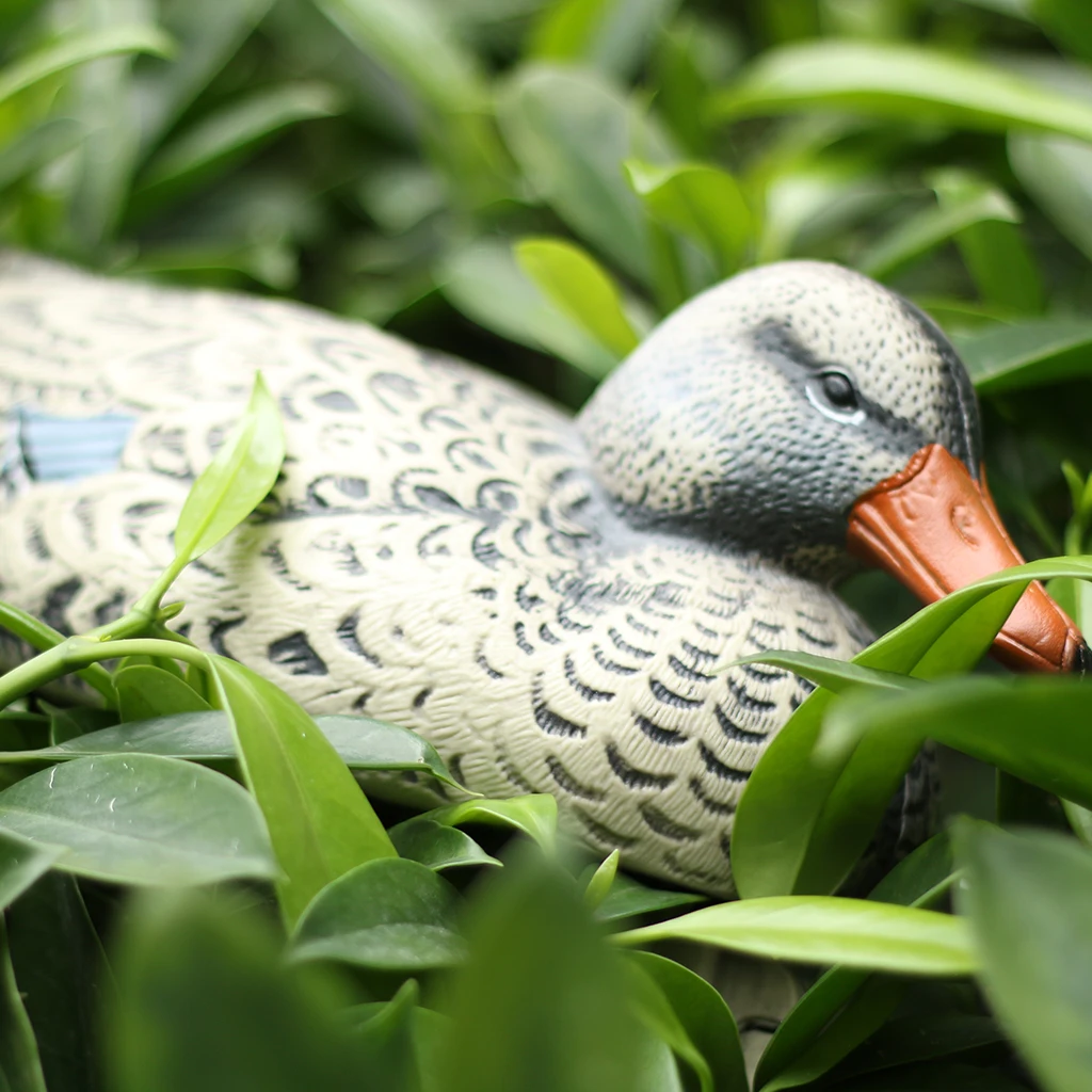Realistic Decoy Birds  Simulation Feathered Pest Control Garden Scarer Scarecrow Anti Small Birds Rabbit Pest Control Protector