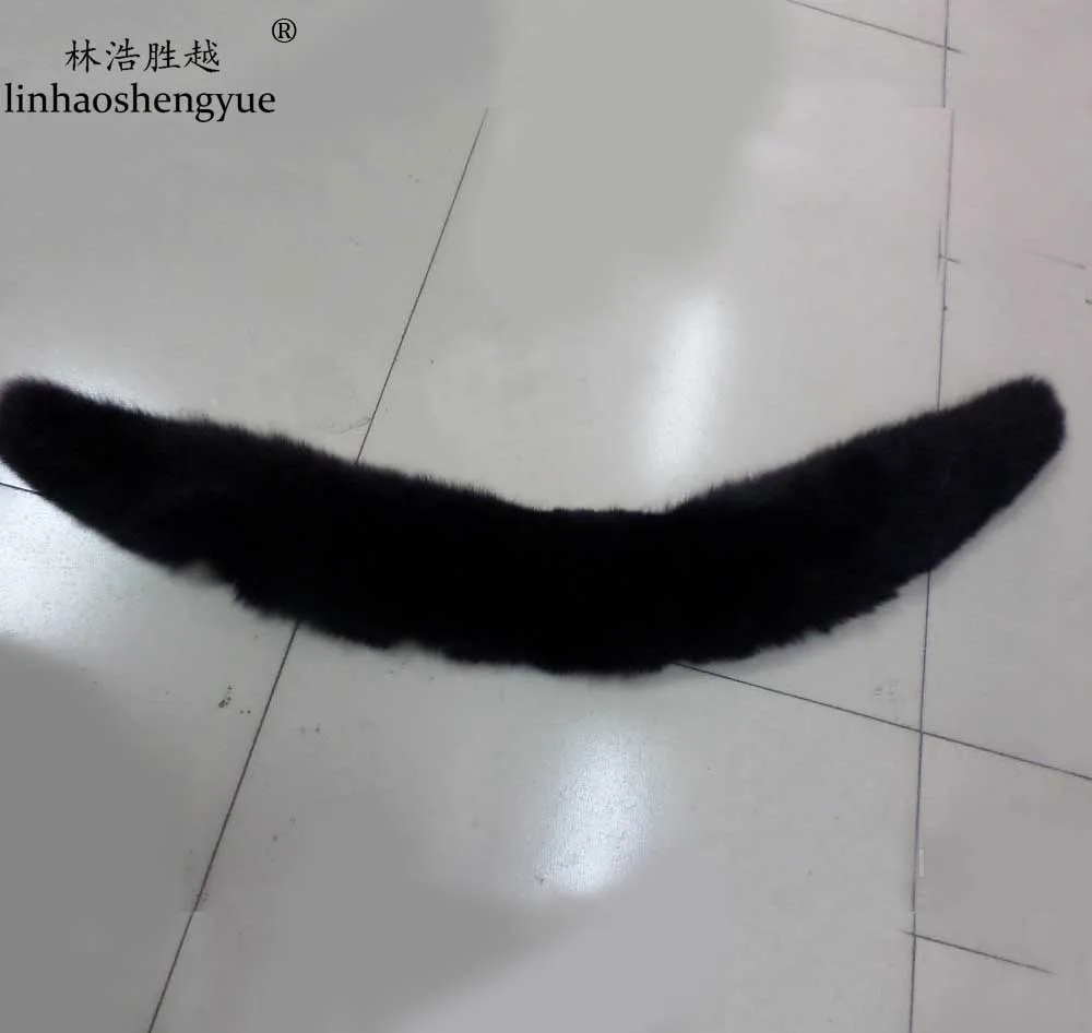

Linhaoshengyue 110 cm long fox fur collar.
