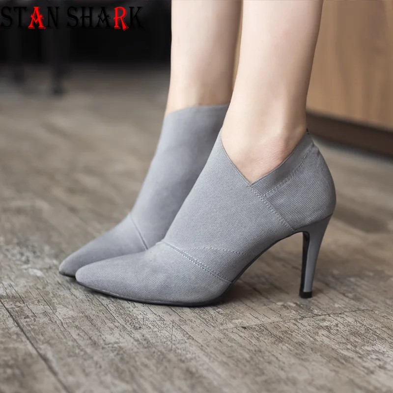 

2019 Spring Autumn Sexy Women Ankle Boots Cow Suede Leather Thick Heel 8.5 cm High Heels Black Grey Pointed toe Shoes