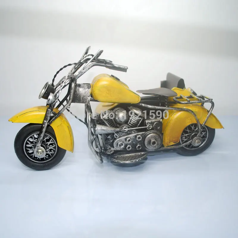 Vintage Motor Tricycle yellow (4)