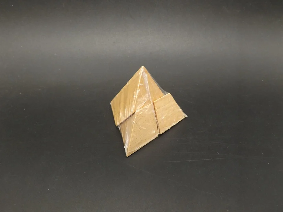B229-Pyramid (7)
