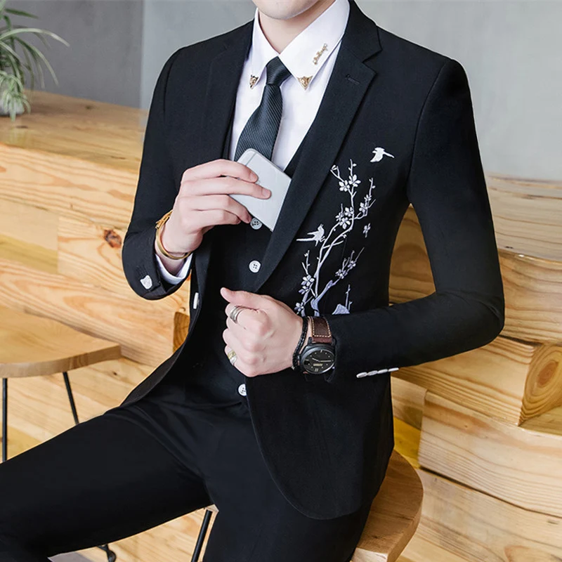 Classic Men White Suits Size 3XL Business Banquet Men Blazer Jacket with Pants and Vests Slim Design Mens Wedding Suits